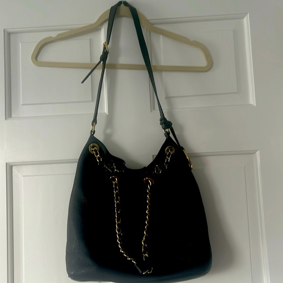 Michael Kors black bucket purse - Picture 1 of 5